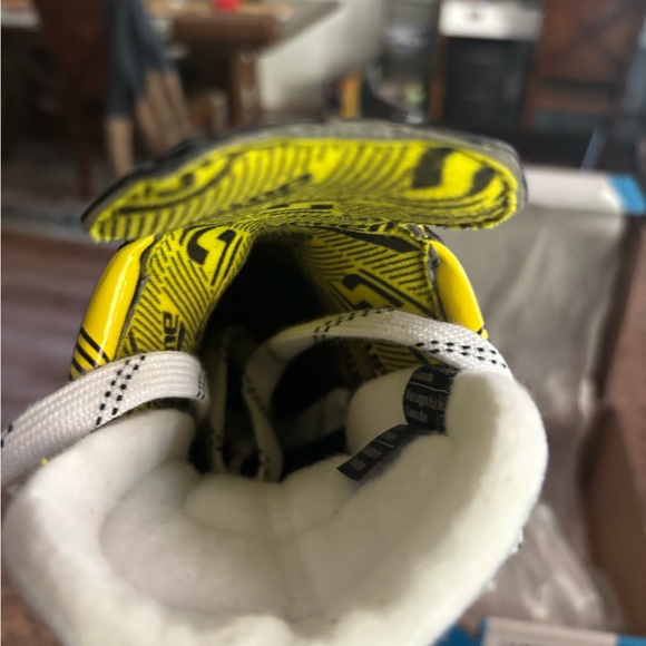 Bauer Ice Skates - Picture 4 of 8